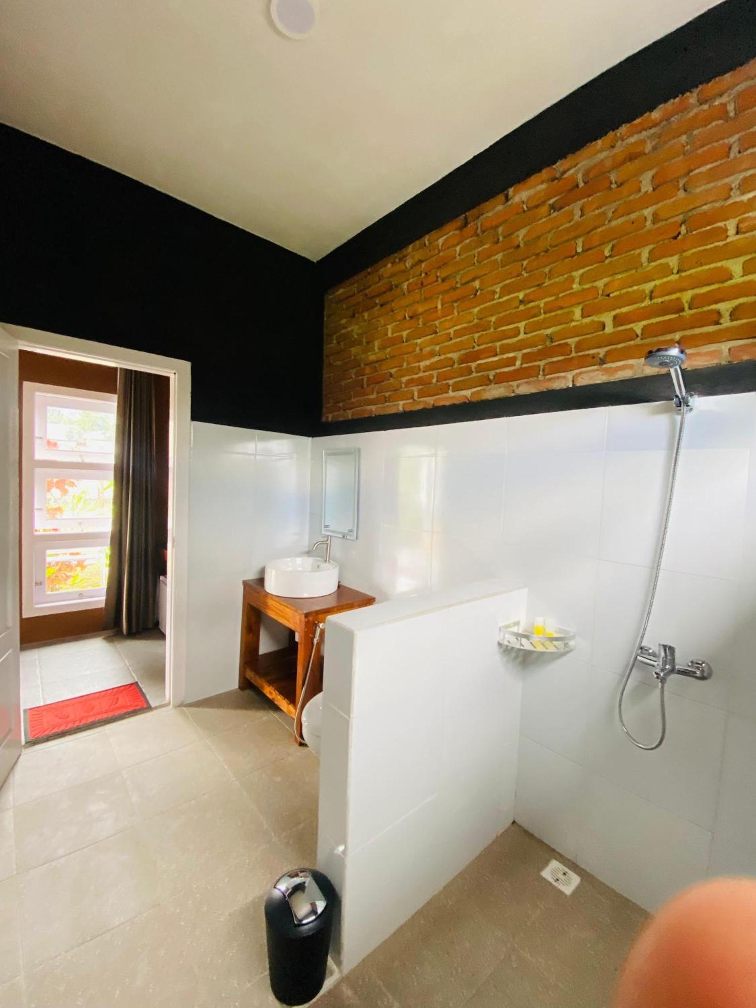 Arista Homestay 테테바투 외부 사진